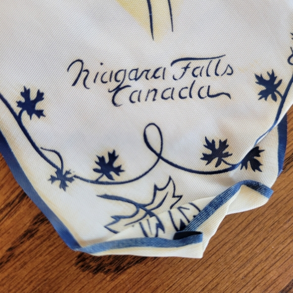 Vintage Hankie Trio ~ Niagara Falls, Canada ~ Flowers & Falls! Pretty Images! - Picture 5 of 16